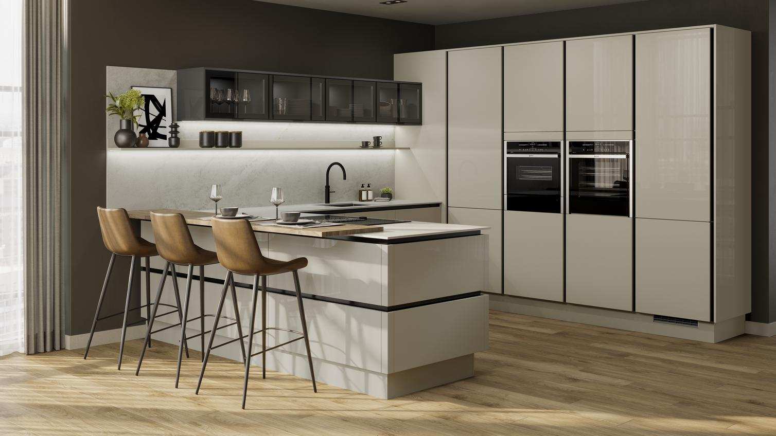 Elegant-off White U Shaped Kitchen Design